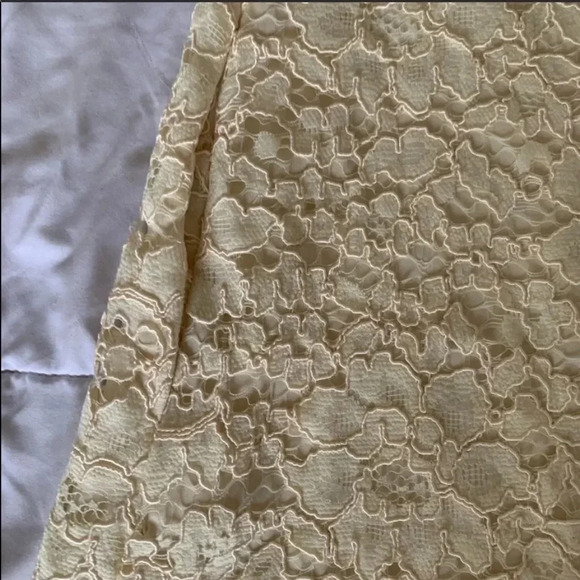 NBD Revolve Bria lace dress in ivory - Picture 7 of 8